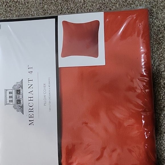 2 red, new in package throw pillow covers. 16 x 16. - Picture 4 of 7